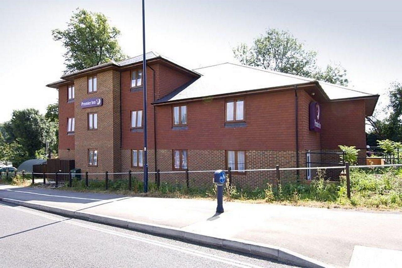 Premier Inn Portsmouth Horndean Ngoại thất bức ảnh